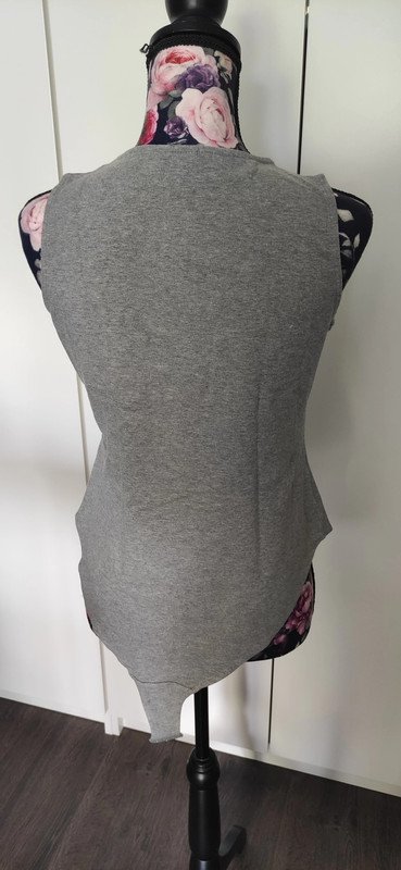 Grauer Body