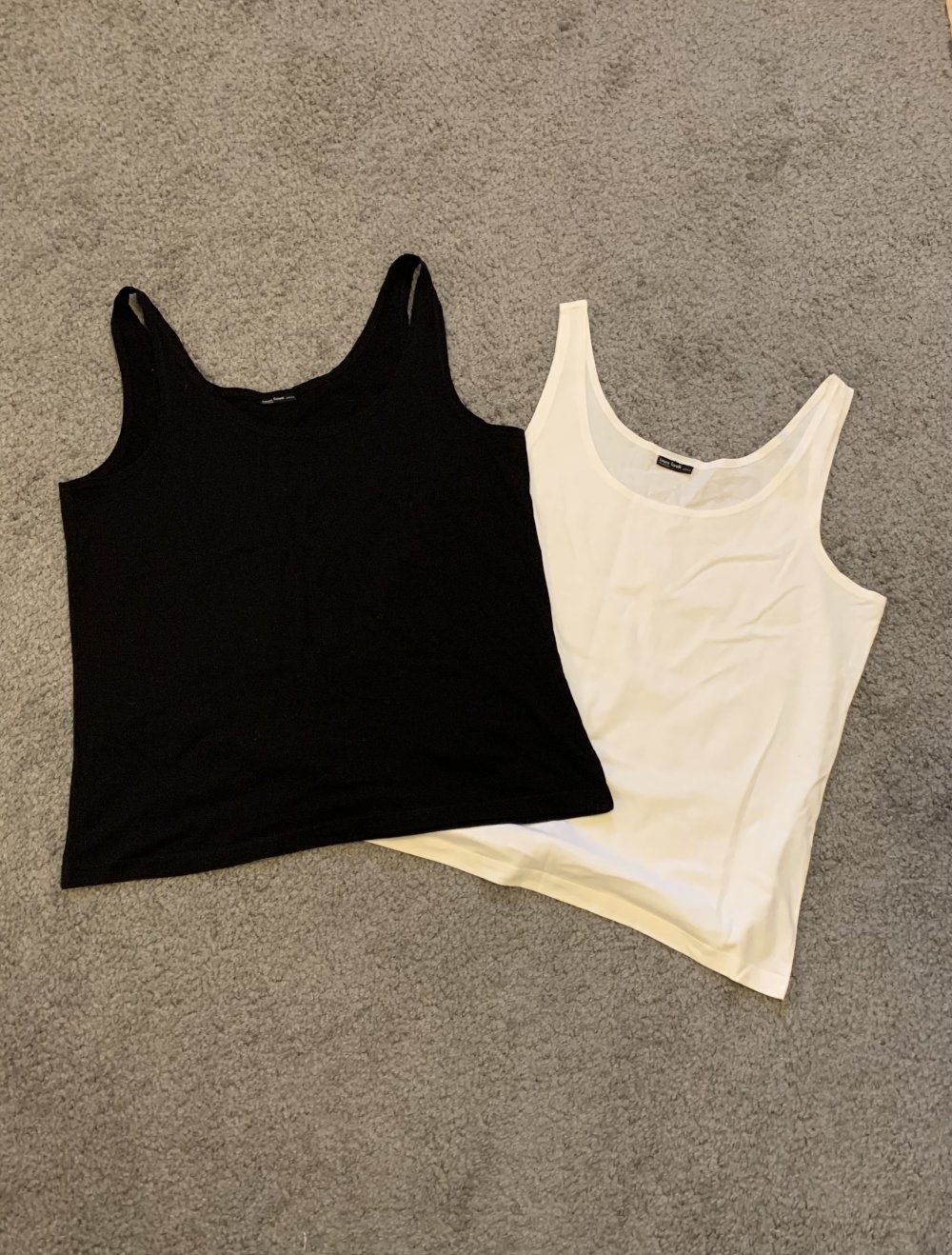 2 Tops