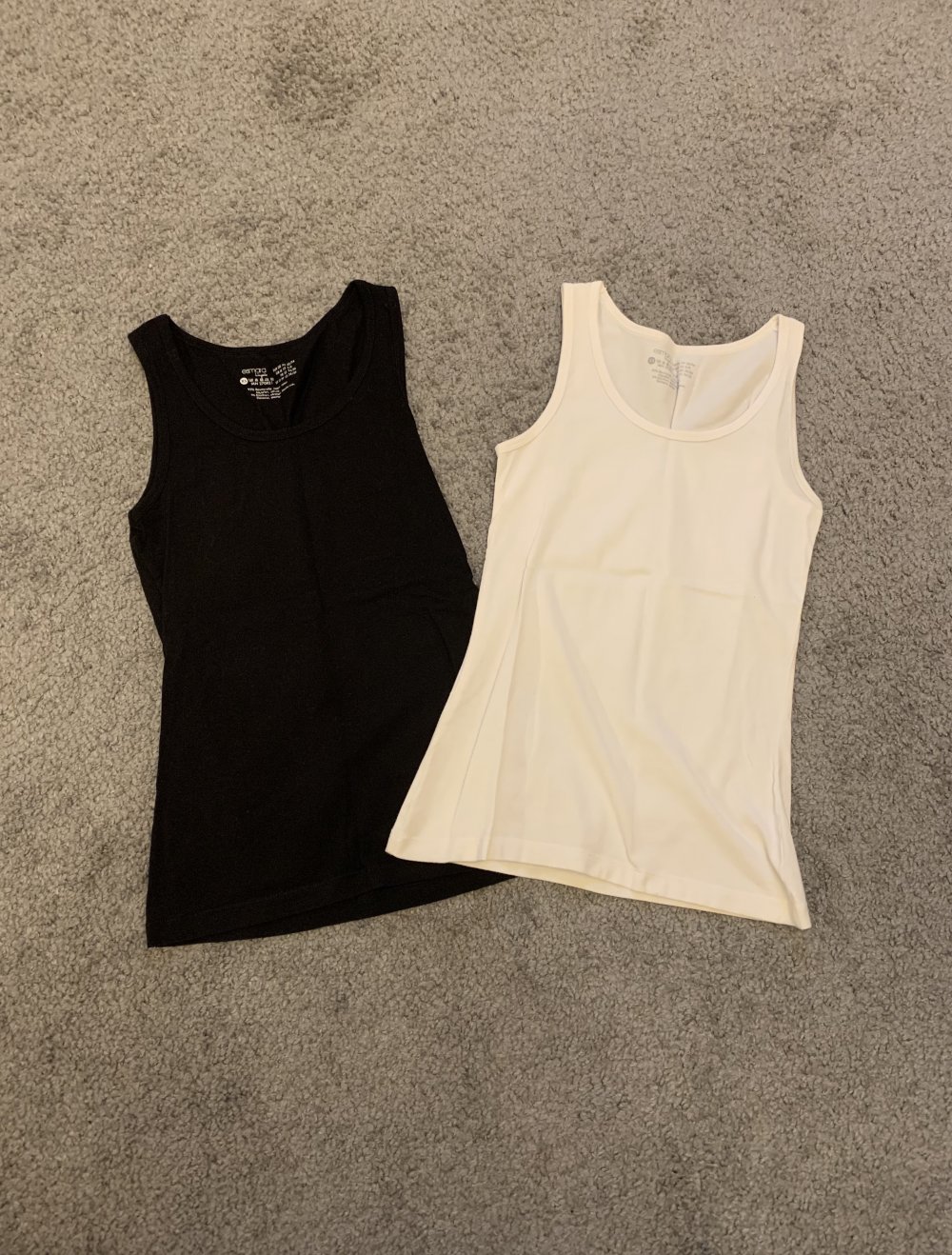 2 Tops