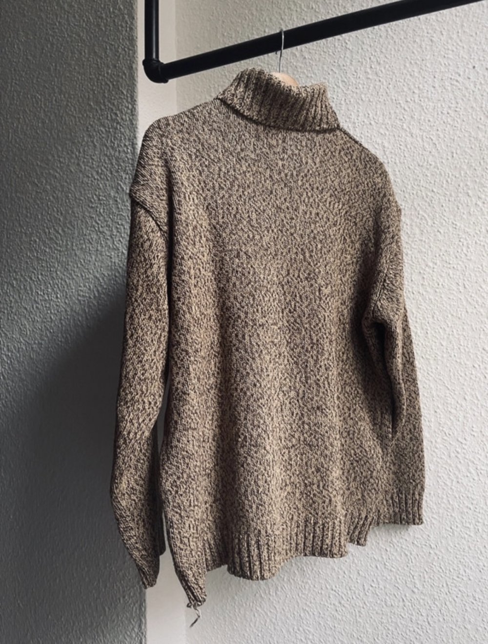 Rollkragenpullover in Braun melliert