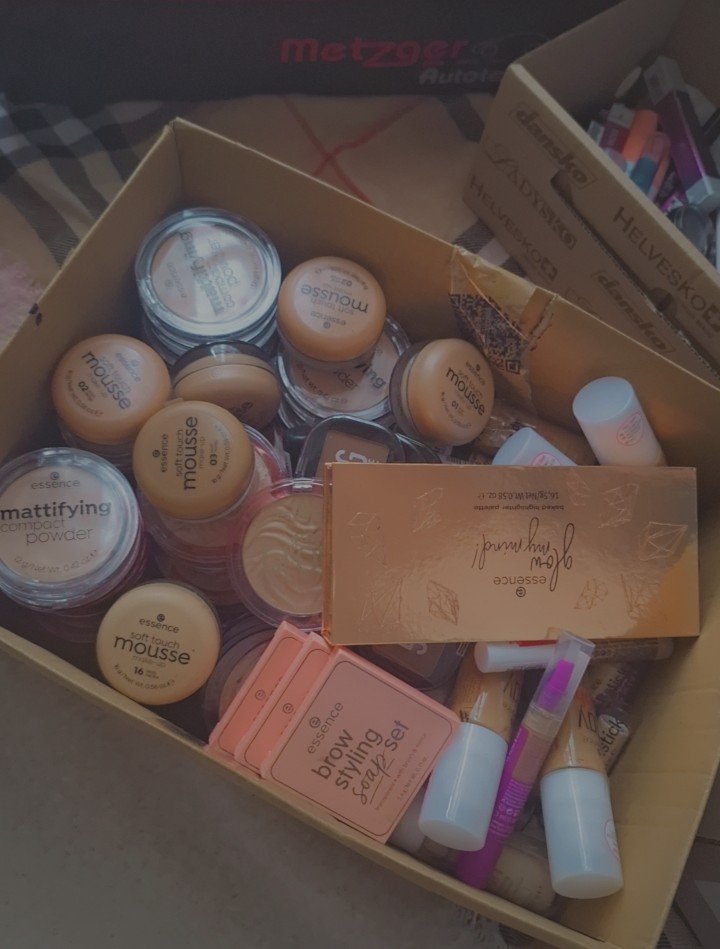 beautypaket  essence sammlungsauflösung