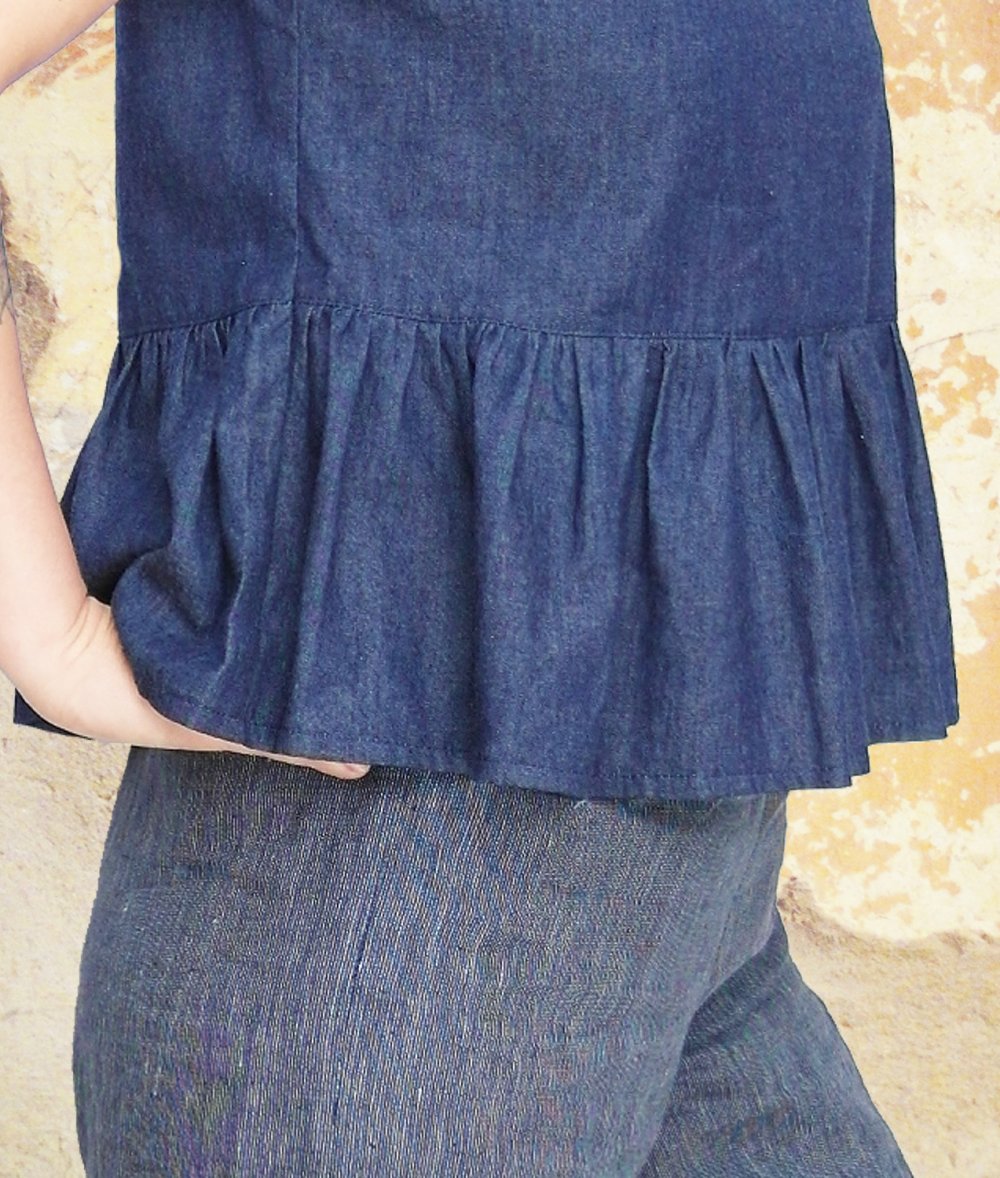 Jeansbluse Gr. S Shirt mit Rüsche Bluse Denim