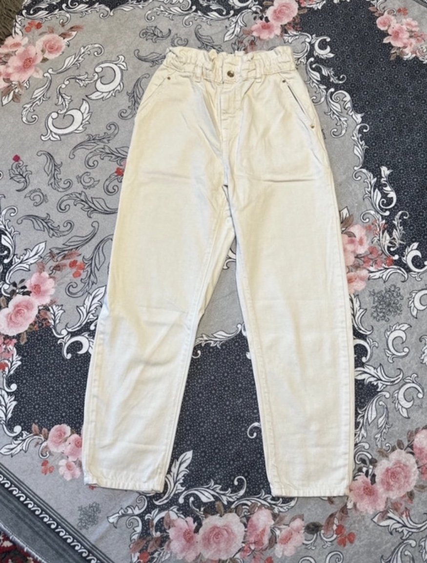 Zara Jeans