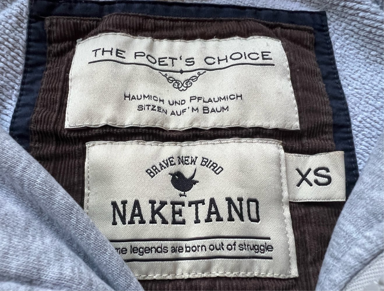 NAKETANO Sweatjacke Schwalben Gr. XS *Top Zustand*