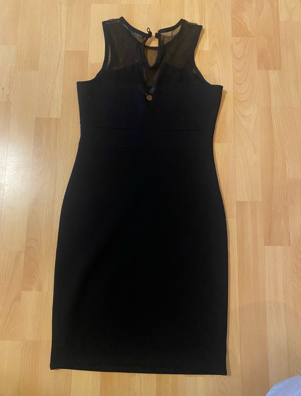 Guess Kleid