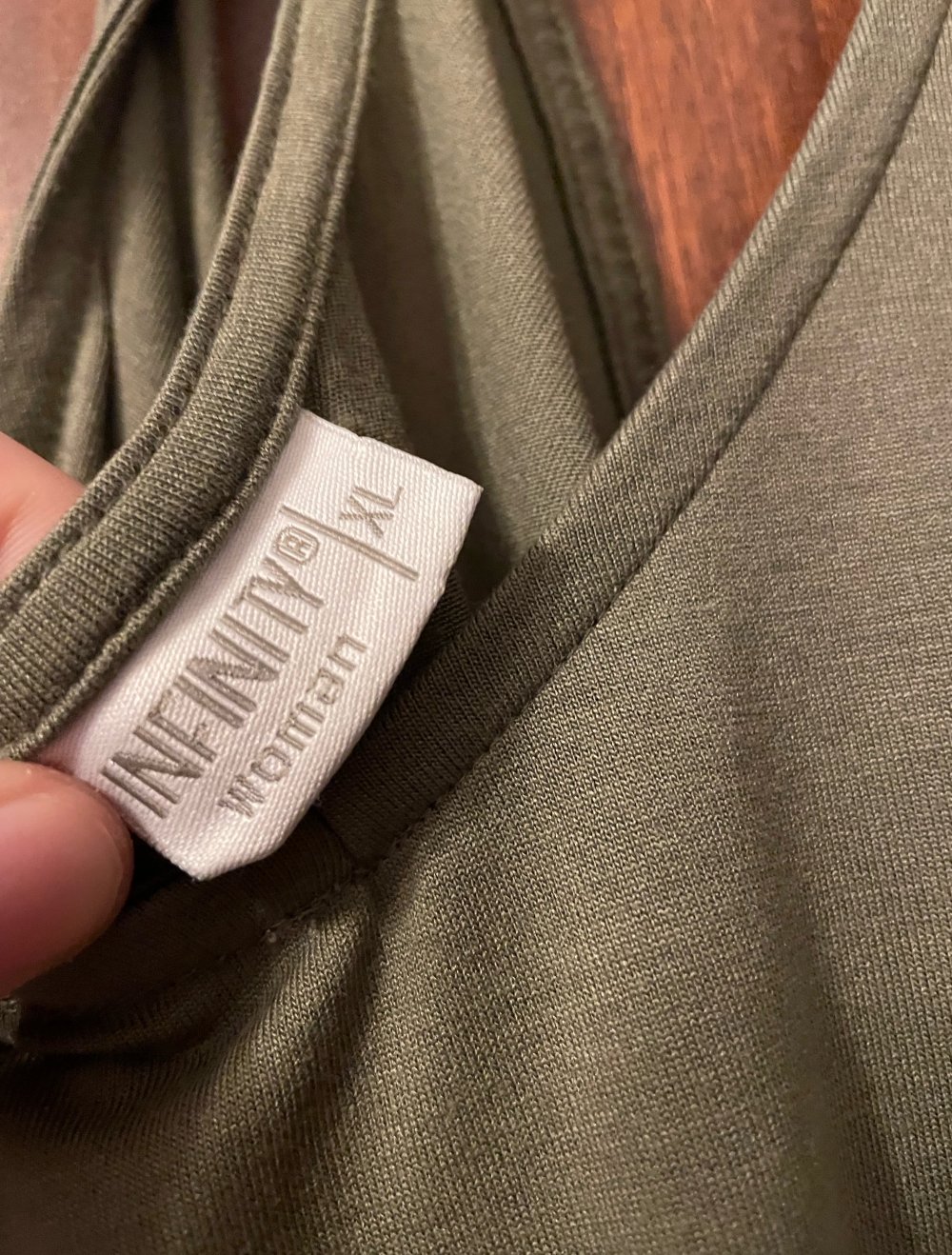 schönes Kleid