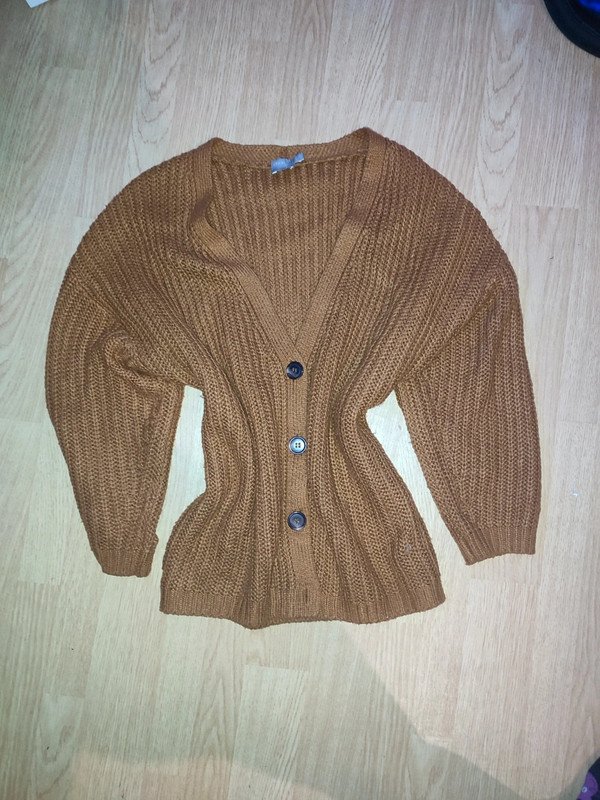 Strickjacke ASOS in Zimt
