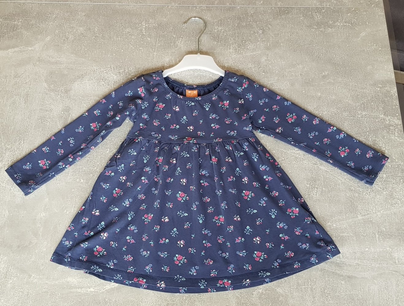 Pusblu Langarmkleid Gr.98 #rosen #blumen