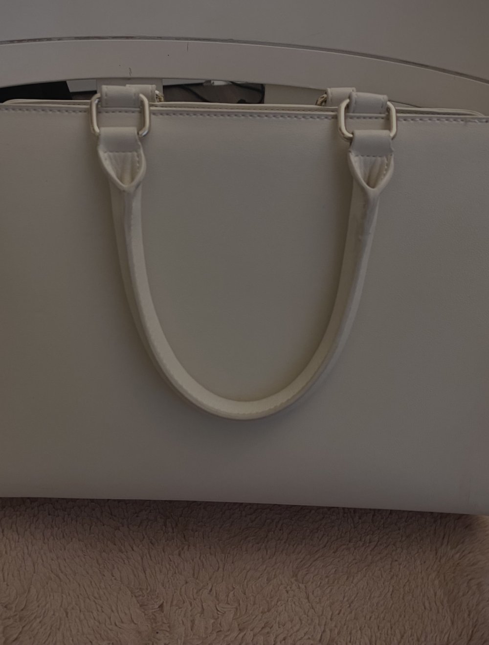 Mario Valentino Tasche