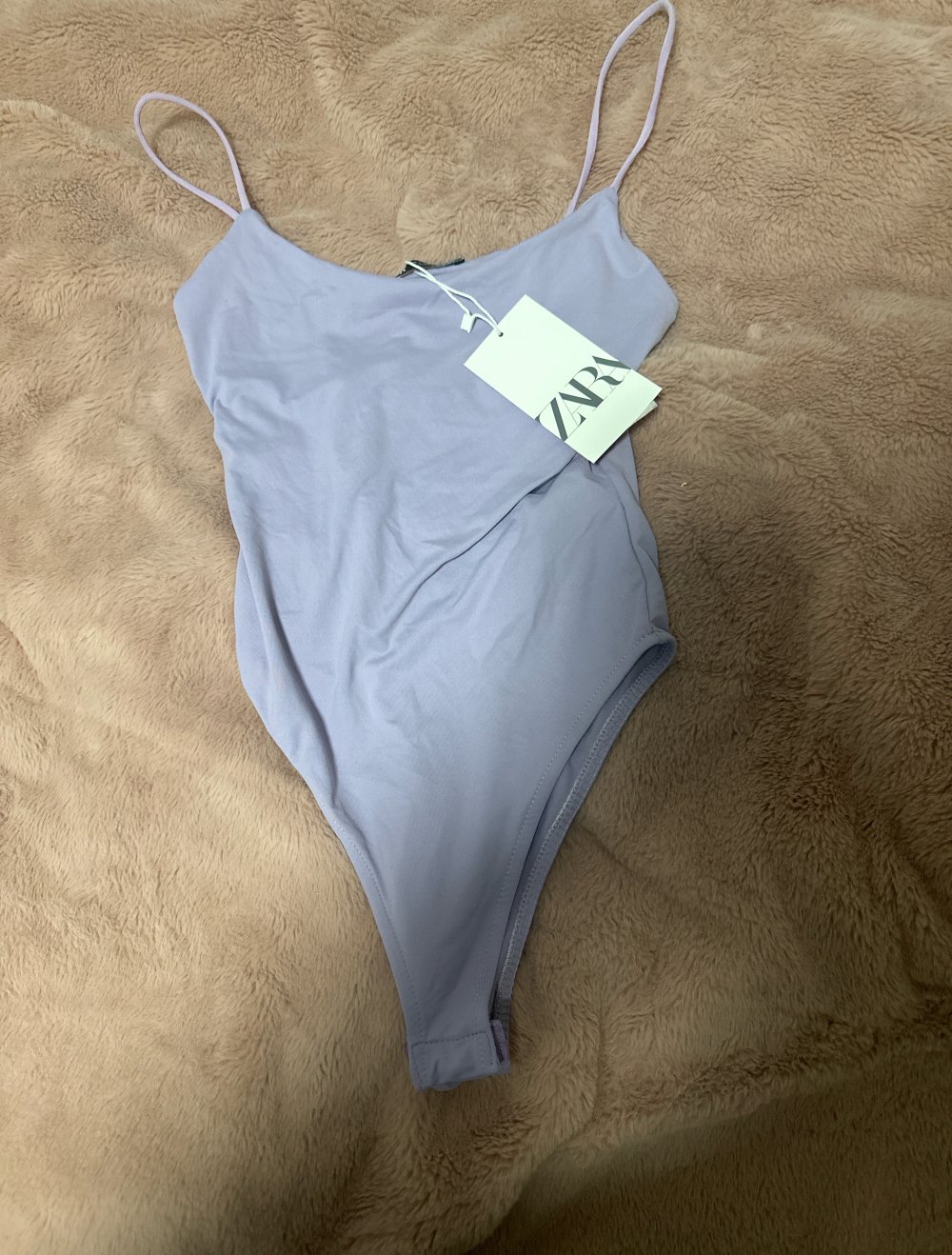 Flieder Body
