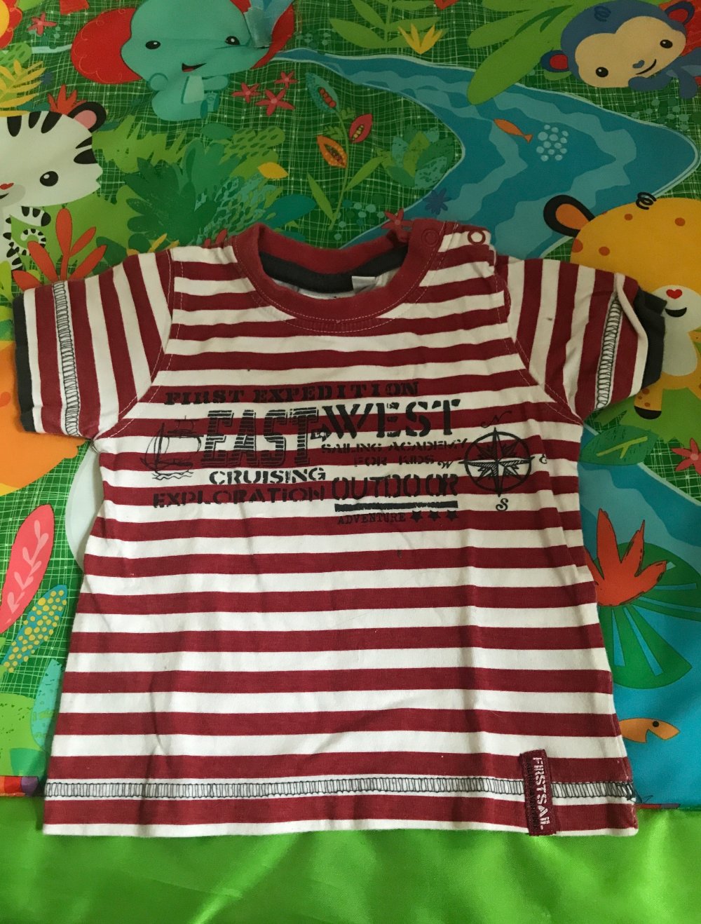 Gestreiftes Tshirt
