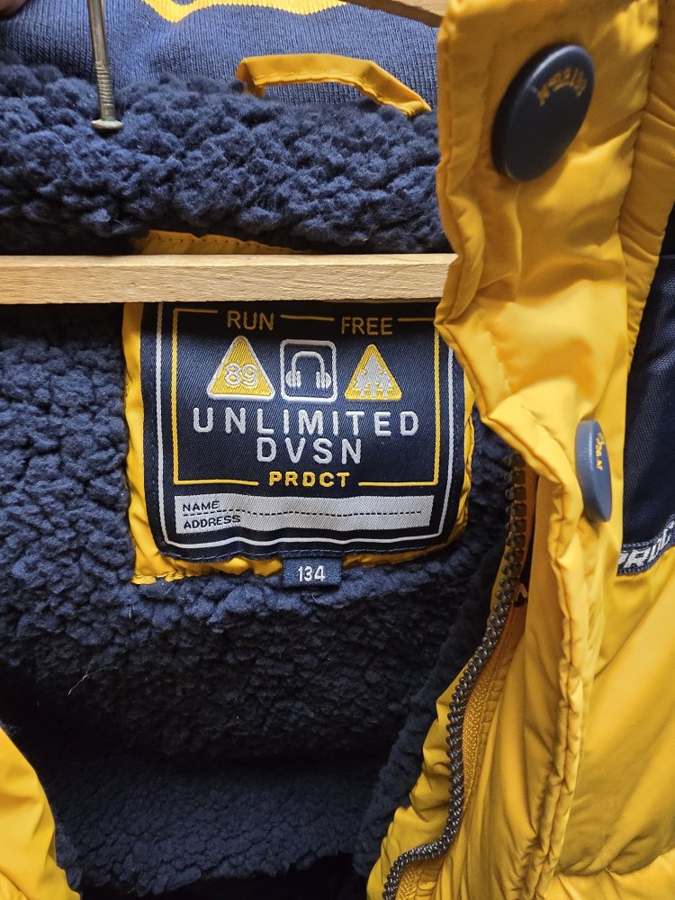 Kinderjacke neu