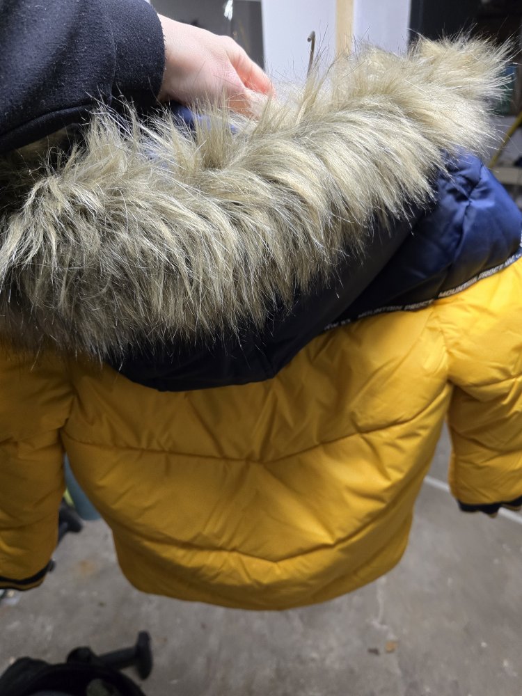 Kinderjacke neu