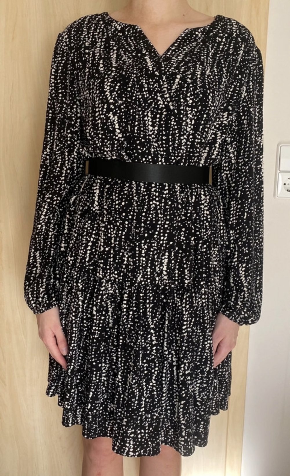 Kleid von comma, Größe M