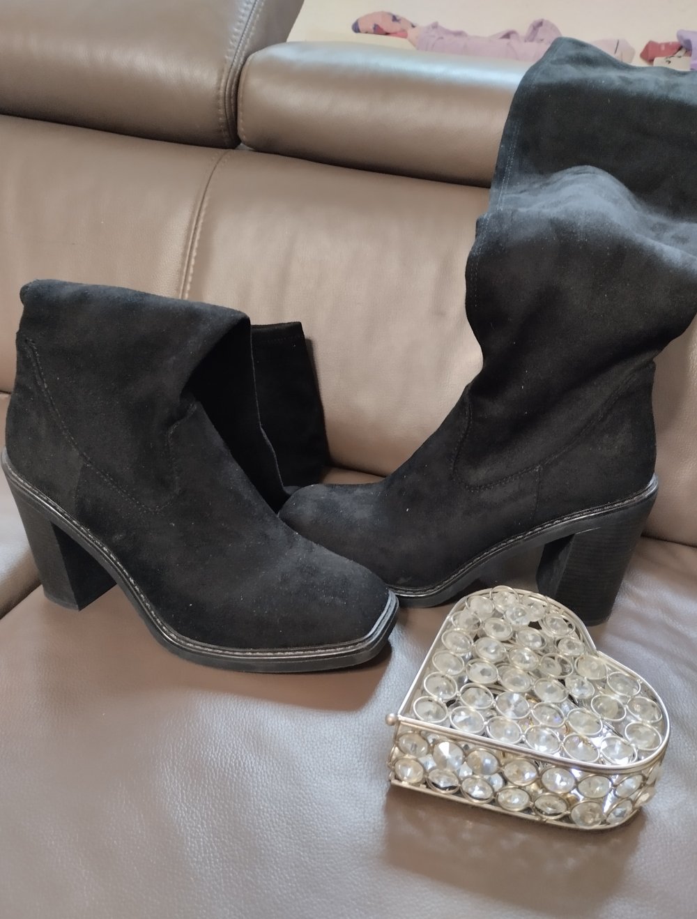 Schwarze Stretch schaftstiefel eng anliegend mit absatz