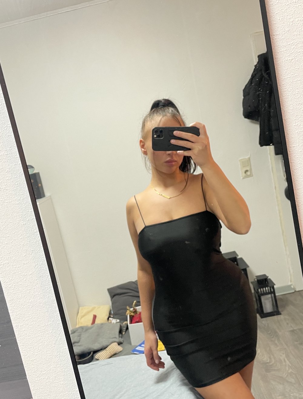 Mini Kleid