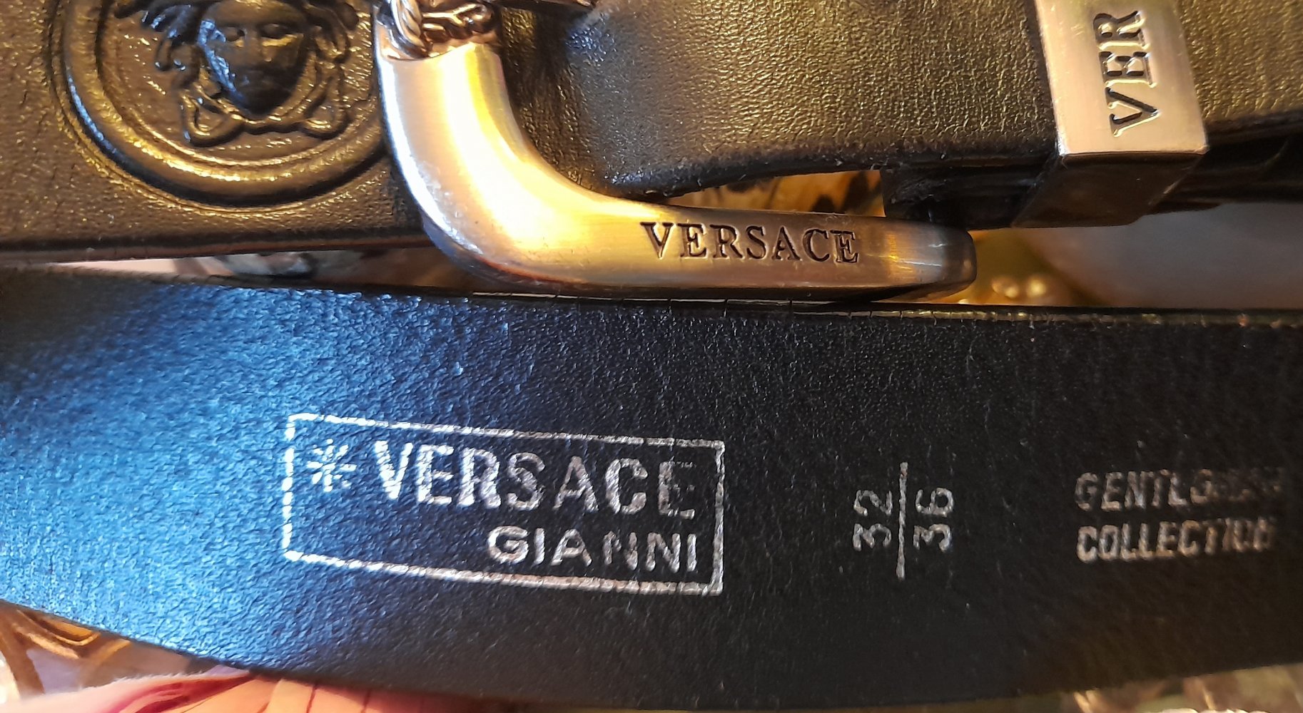 Gianni Versace Gürtel Medusa Embleme im Leder NP 469.- schwarz & silber, Länge bis Ende 127 cm