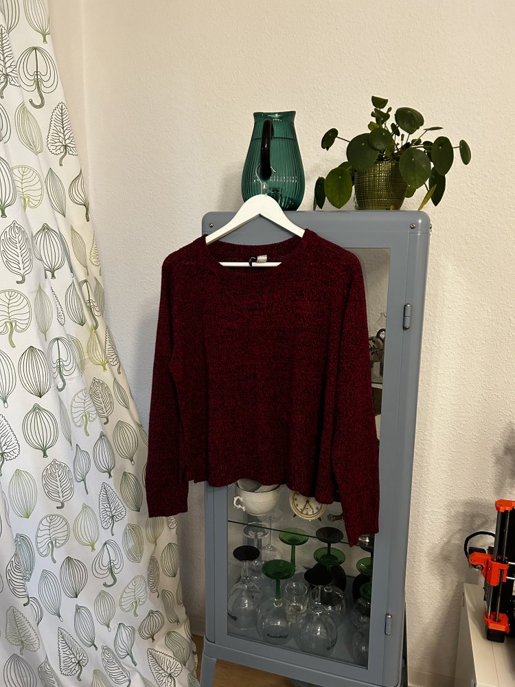 Kurzer leichter Pulli von H&M - Gr. L - guter Zustand