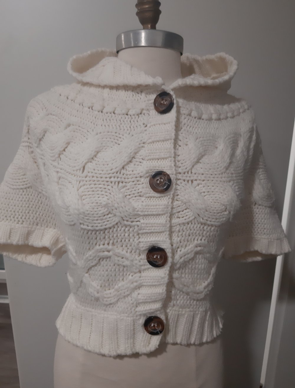 Kapuzen Strickjacke Dunnes Gr. 36