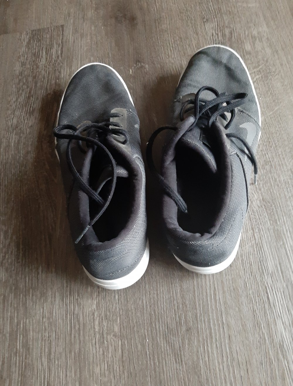 Nike Sportschuhe Gr. 45