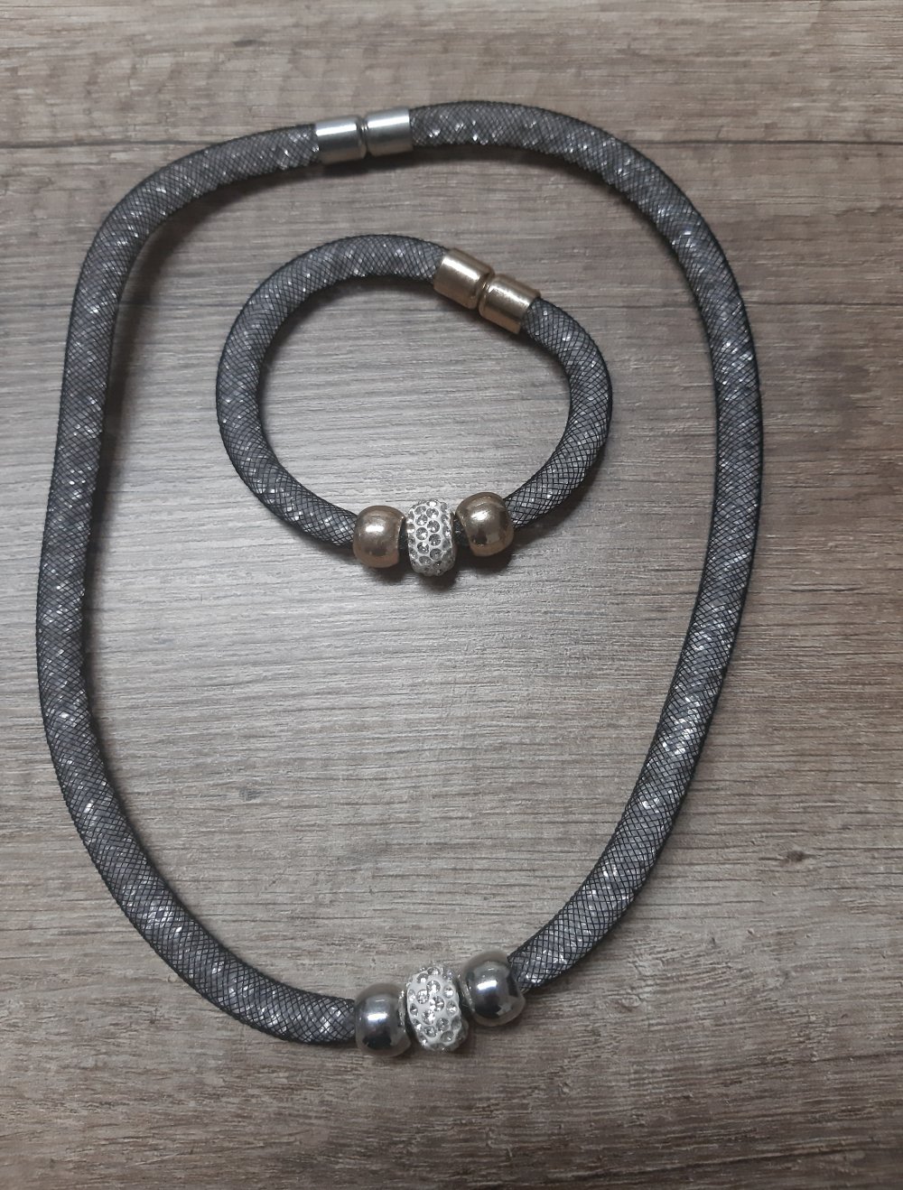 Kette und Armband
