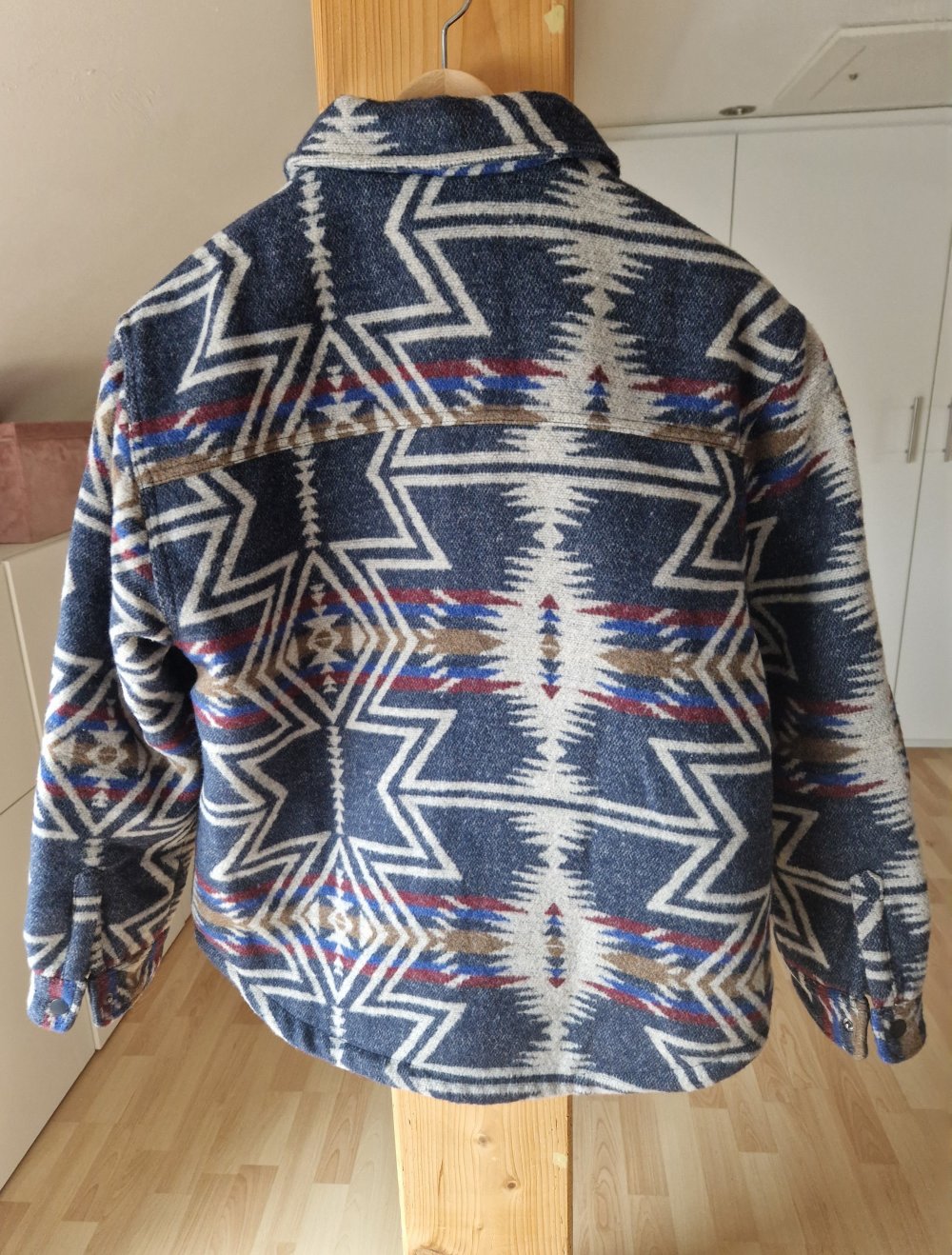 Zara Jacke