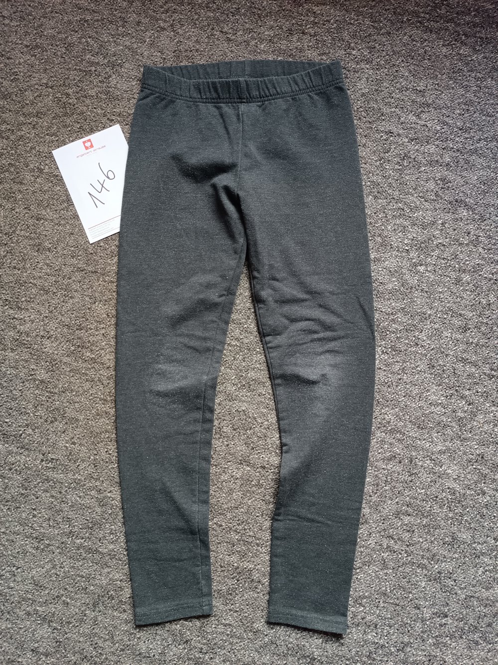 Schwarze Leggings 