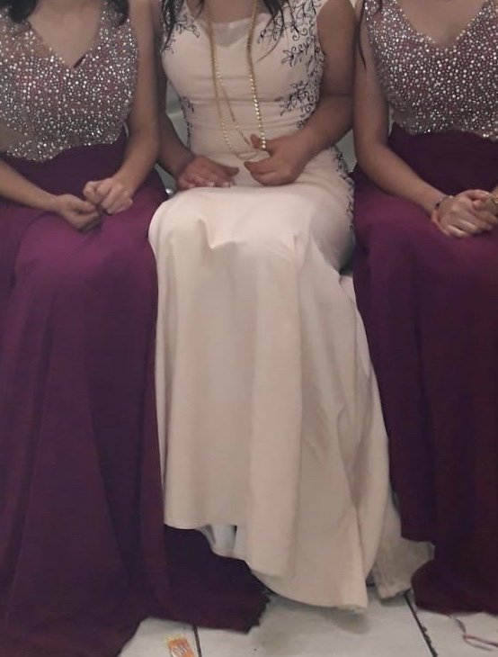 Abendkleid in lila