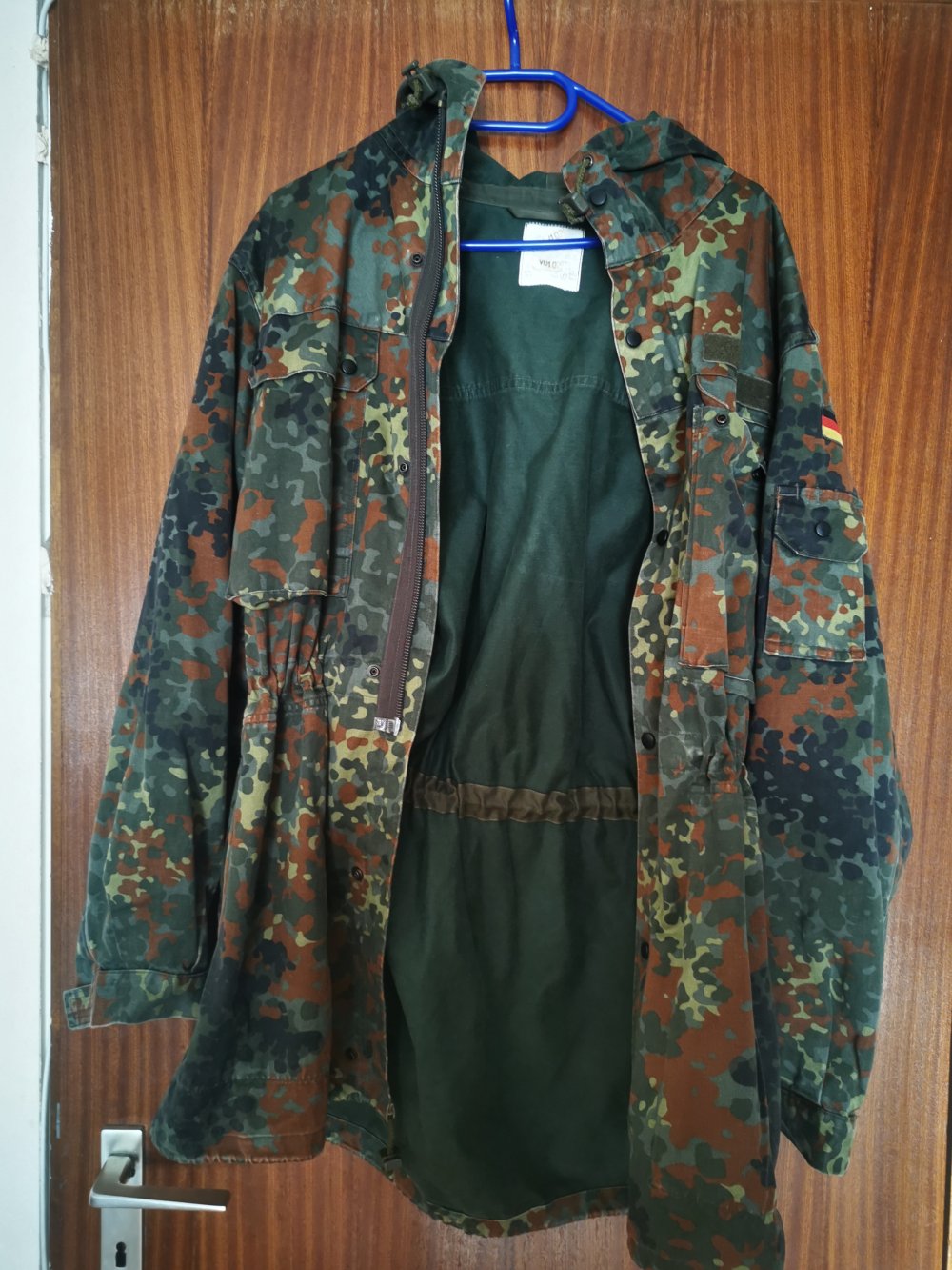 Oversized-Jacke im Militärlook