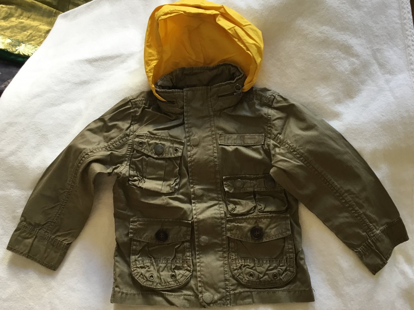 Zara Kids Collection Jacke mit verstaubarer Kapuze - Größe 98 cm - 2 bis 3 Jahre