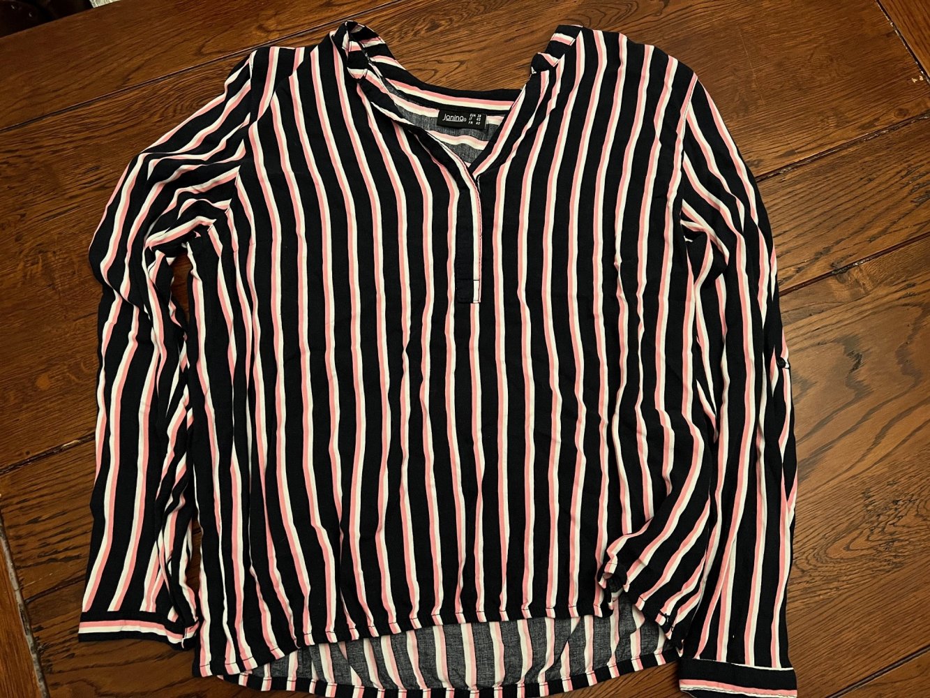 Gestreifte Bluse in schwarz, weiß & rosa