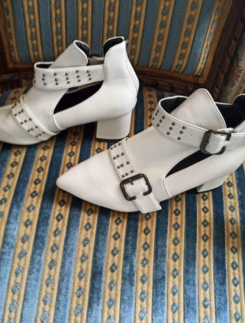 Halbschuhe Stiefeletten
