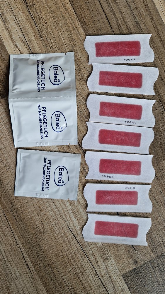 Gesichts Kaltwachs Streifen von Balea