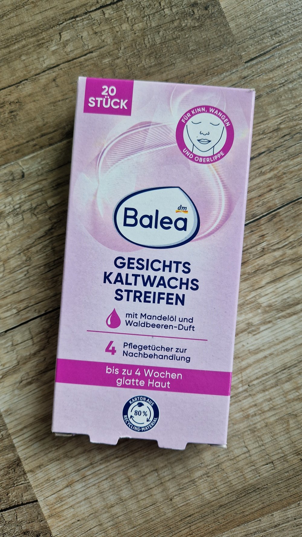 Gesichts Kaltwachs Streifen von Balea