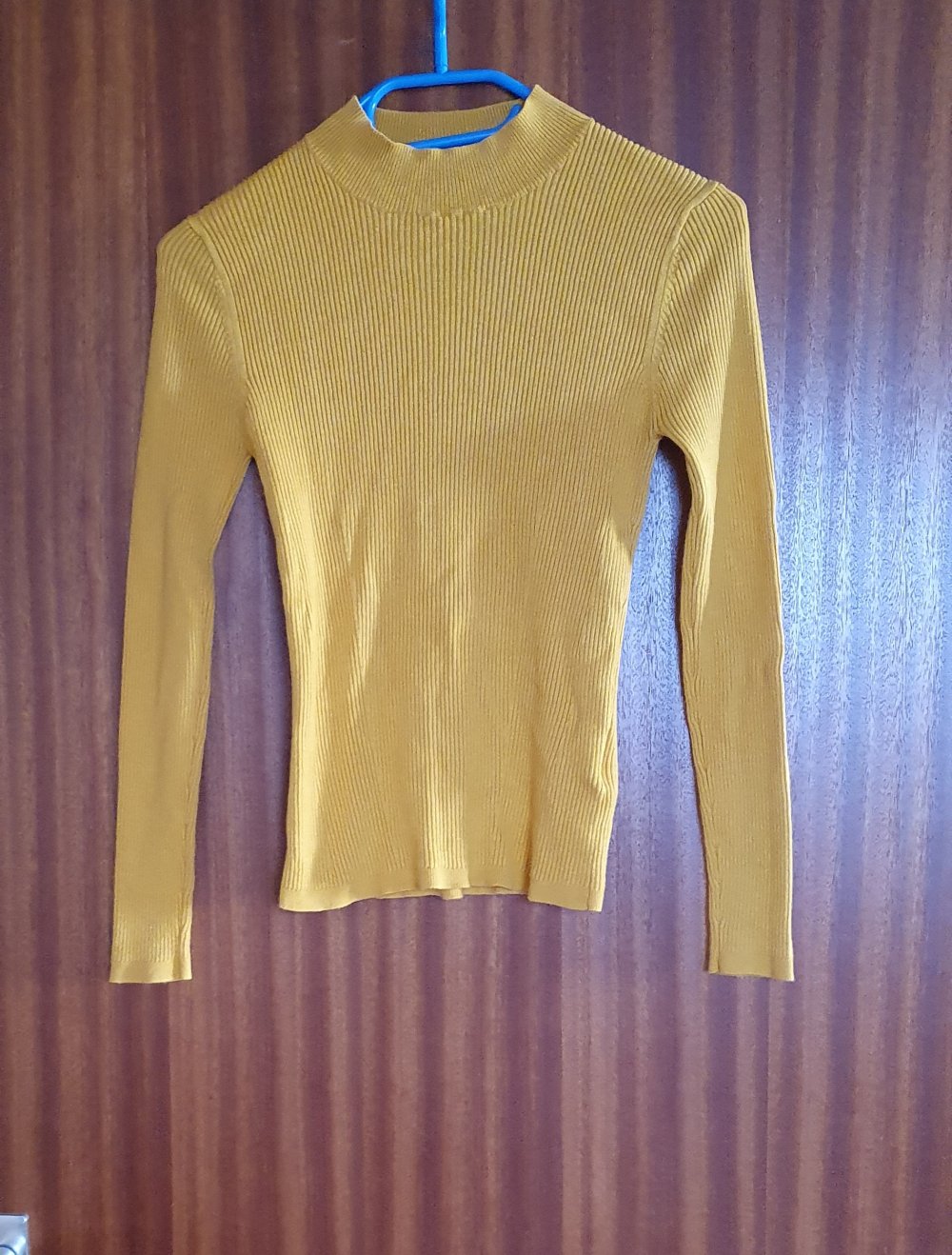 Pulli ? fb sister