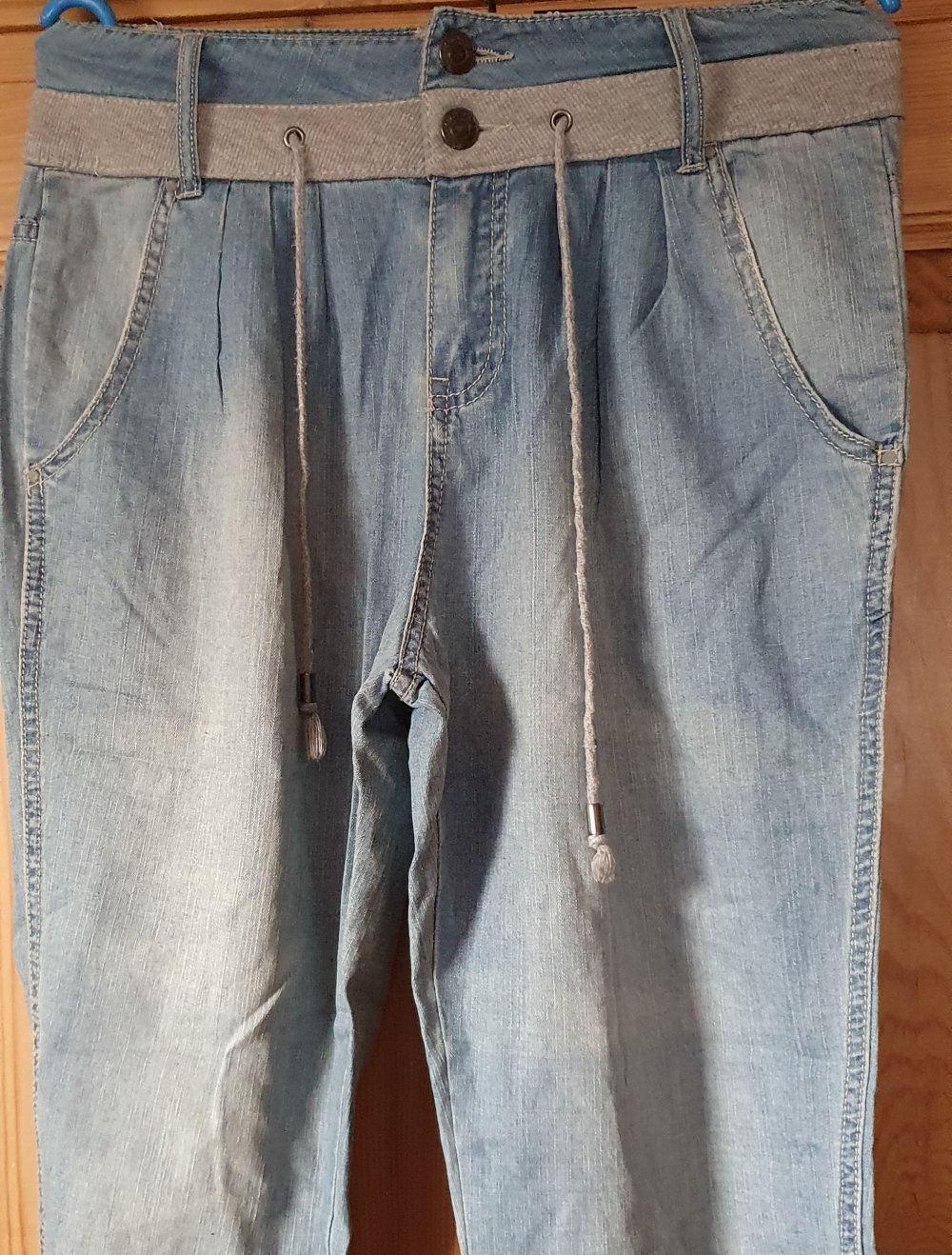 Jeans ? crazyworld