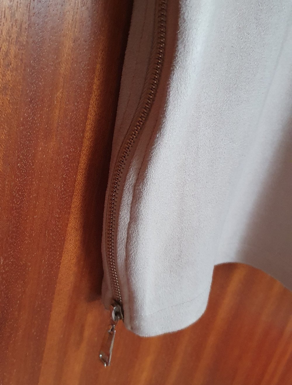 Kleid ? Amisu