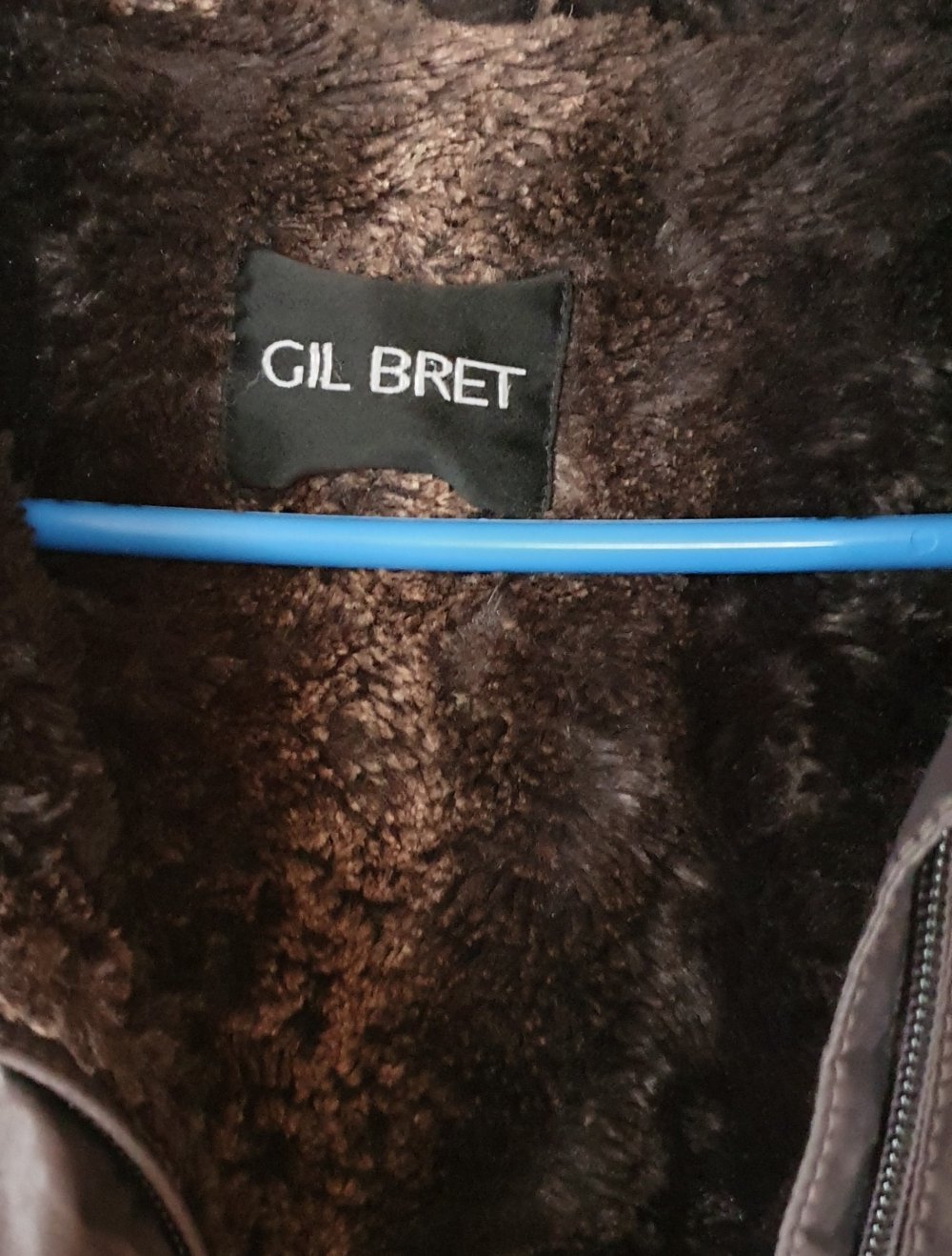 Jacke ? GIL BRET