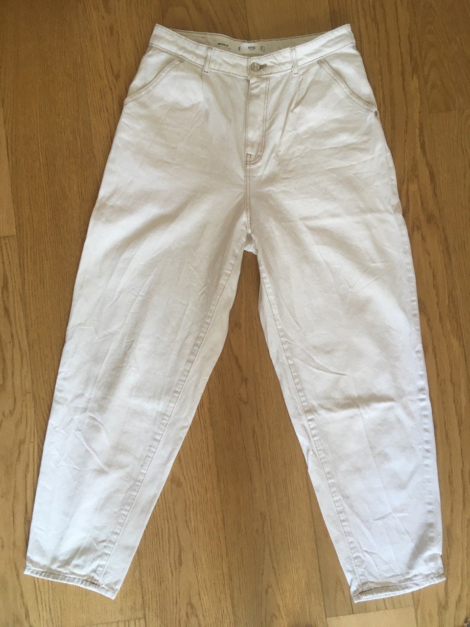 Weiße Jeans