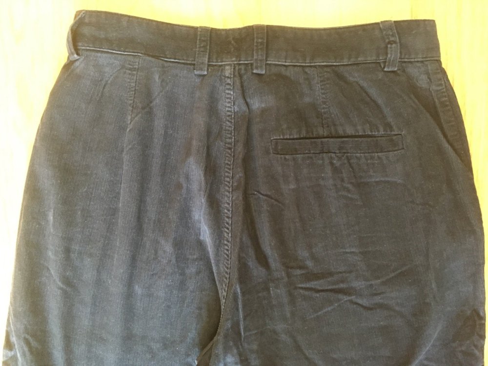 Dunkelblaue Cordhose Business