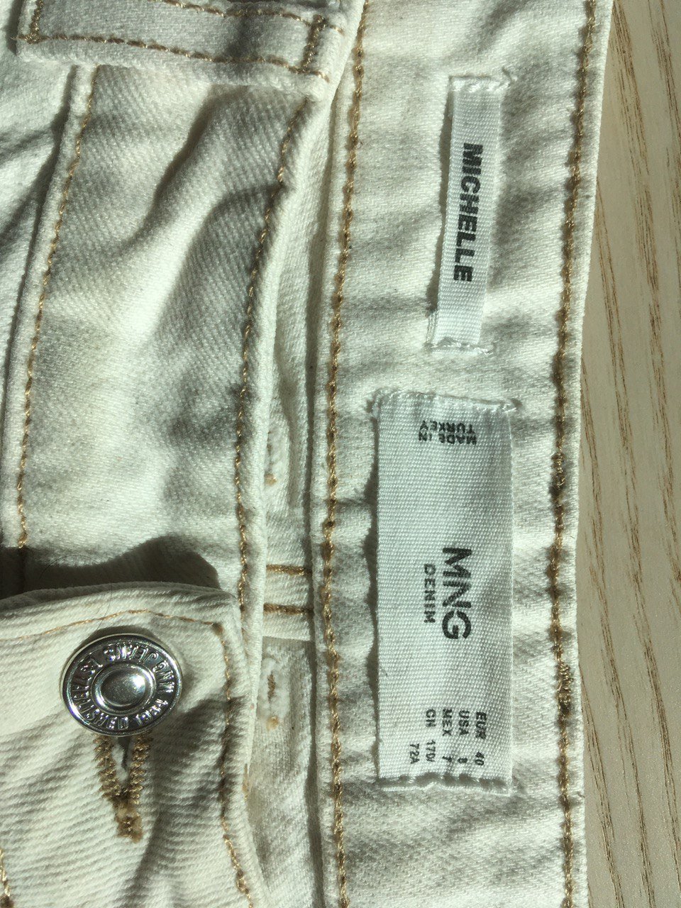 Weiße Jeans