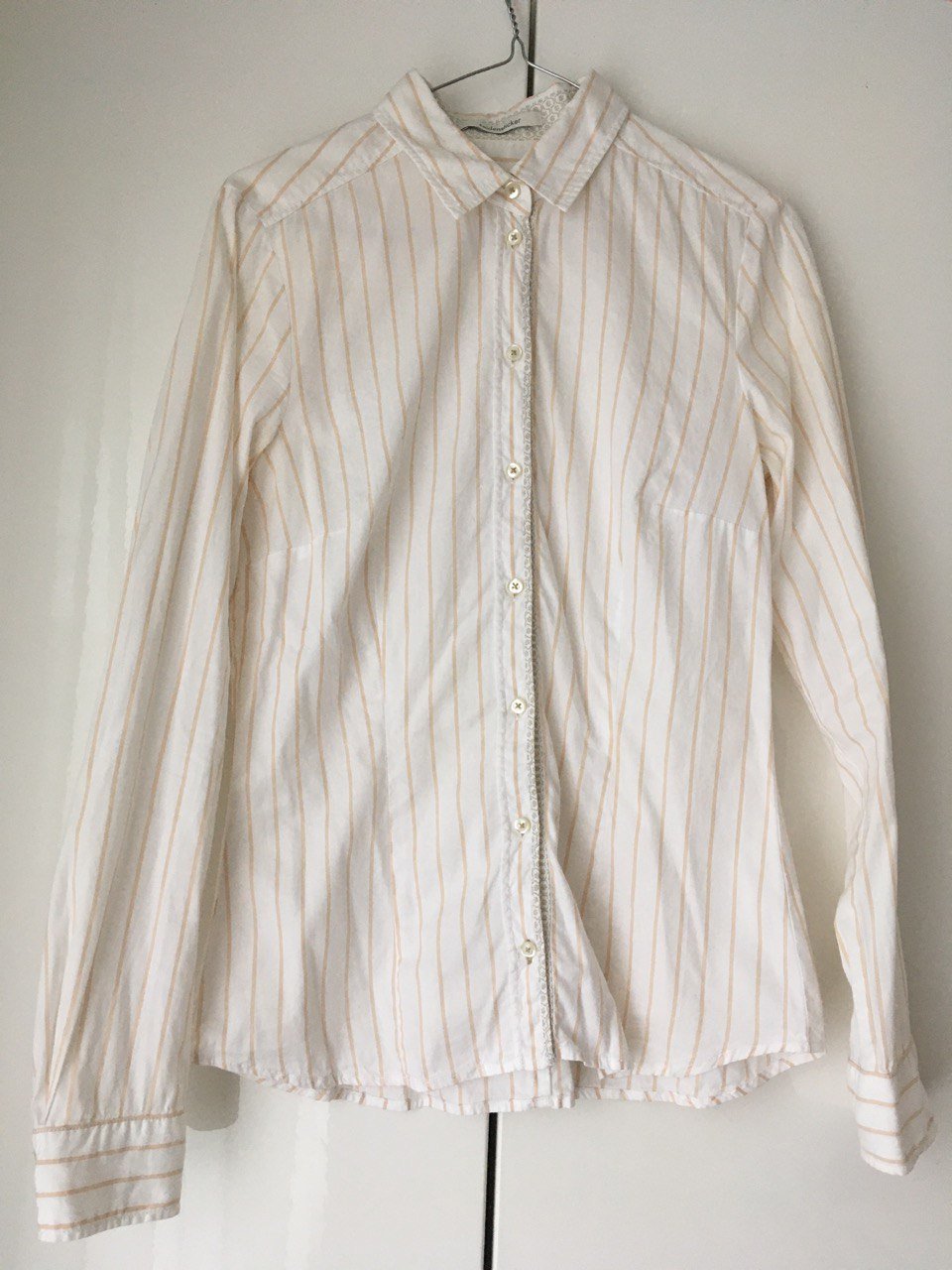 Gestreifte feminine Bluse