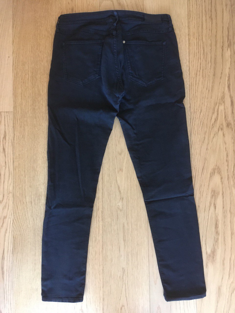 Schwarze leichte Jeans