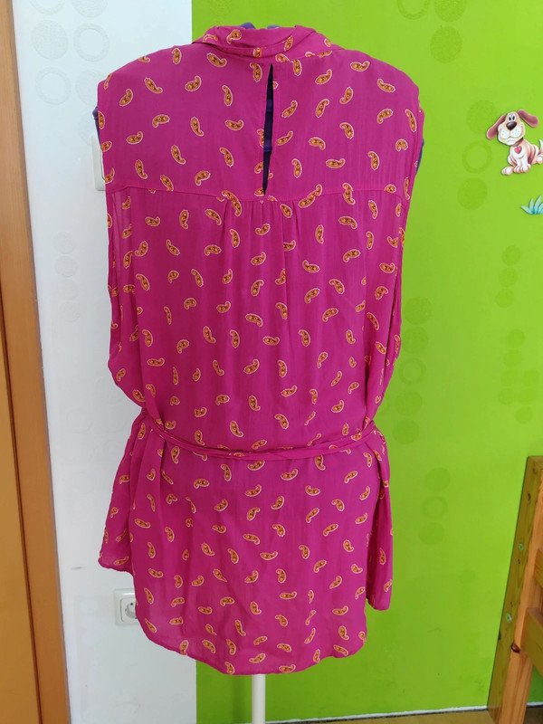 neue Bluse Gr.48
