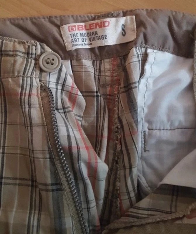 kurze karierte Hose Gr.S
