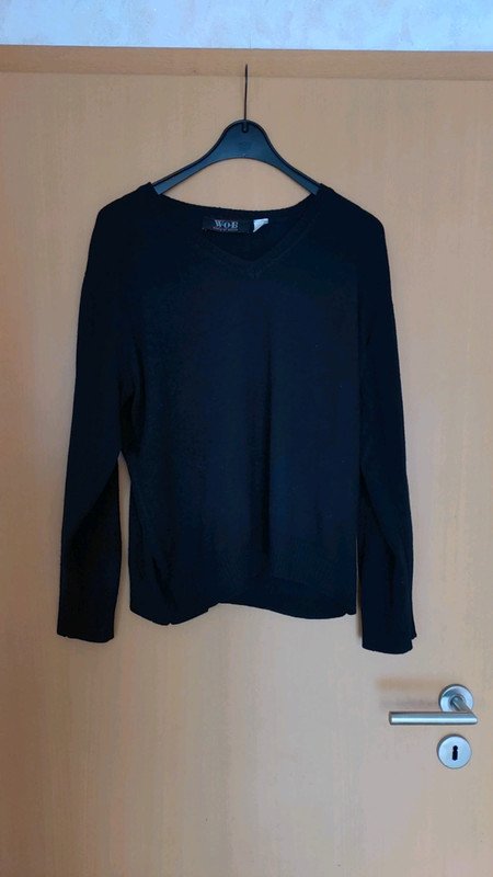 schwarzer Pullover Gr.44/46