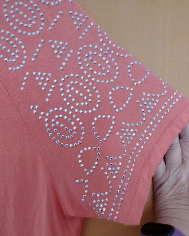 rosa Tshirt mit Pailetten Gr.44/46