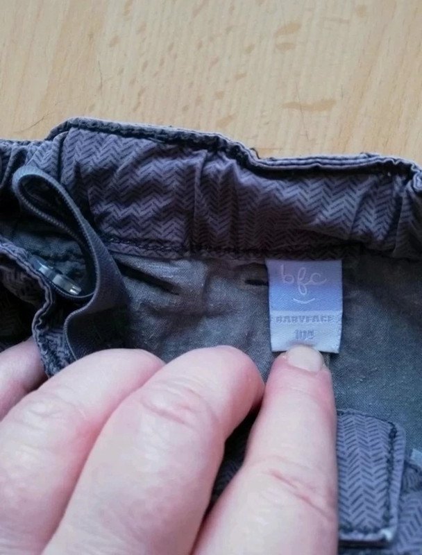 Leicht gefütterte Hose Gr. 104