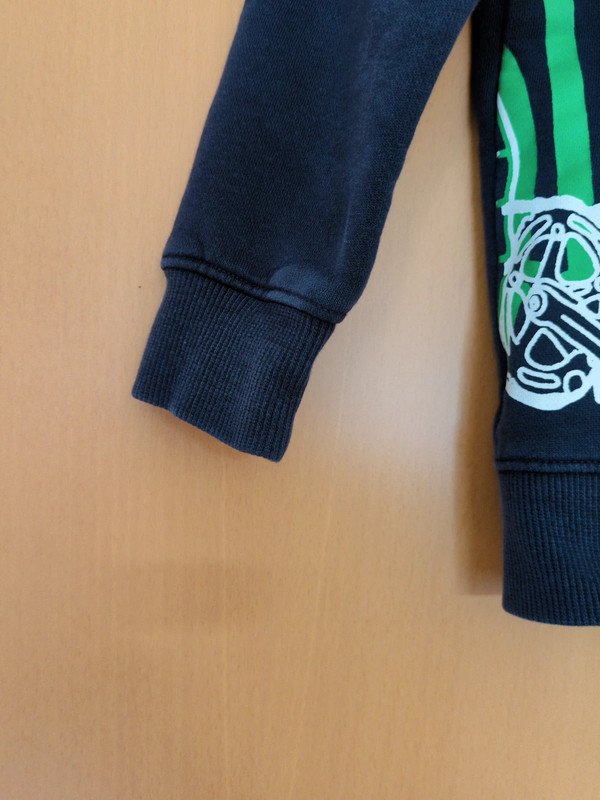 Hoodie Gr.122