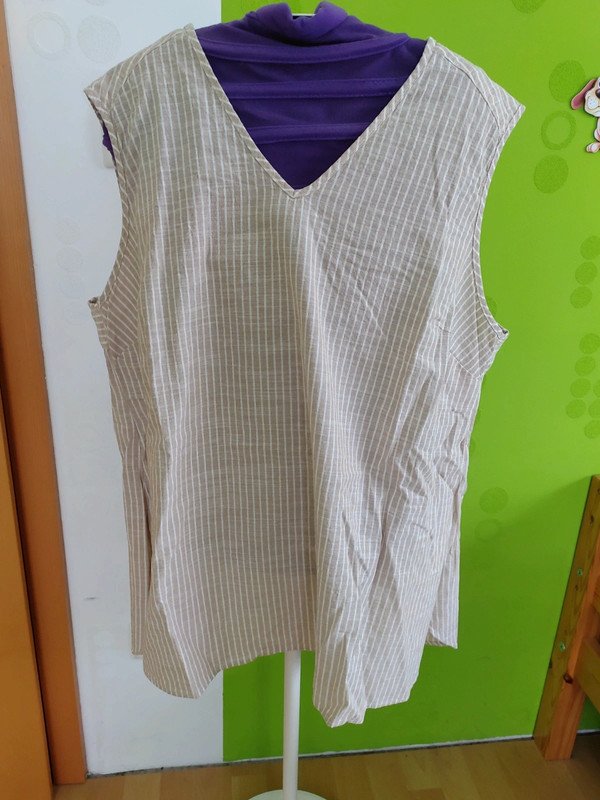 neue Bluse Gr.48